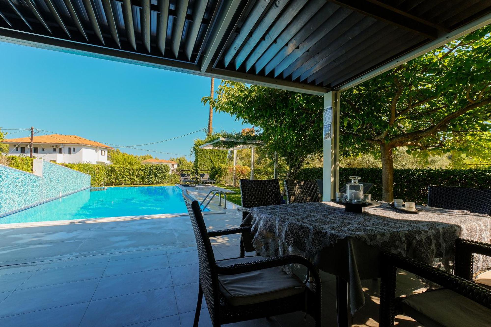 Deluxe Chrousso Pool Villa Paliouri Extérieur photo